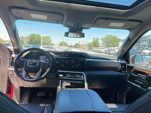 Used 2023 GMC Sierra 1500 Denali AWD/4WD image 26