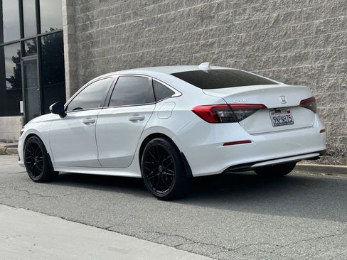 Used 2024 Honda Civic LX image 4