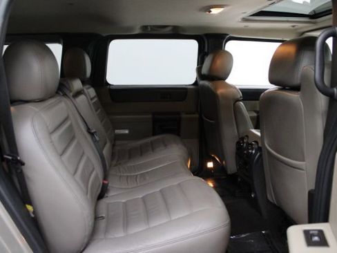 Used 2007 HUMMER H2 Luxury w/ Chrome Appearance Package image 24
