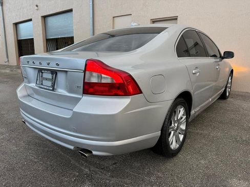 Used 2010 Volvo S80 3.2 image 4