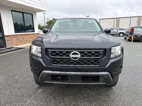 Used 2022 Nissan Frontier S w/ Technology Package RWD image 9