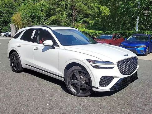 Used 2024 Genesis GV70 3.5T Sport w/ Sport Prestige Package AWD/4WD image 2