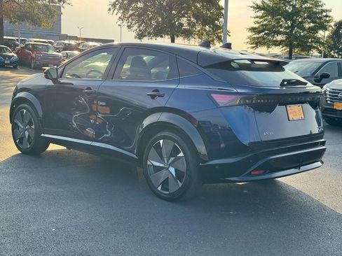 Used 2023 Nissan Ariya image 6