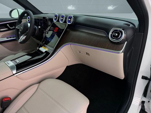 New 2026 Mercedes-Benz GLC 300 image 26