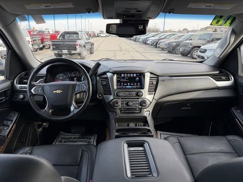 Used 2018 Chevrolet Tahoe Premier image 16