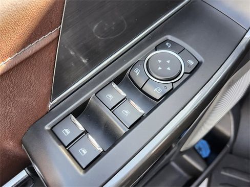 Certified 2022 Ford F150 Lariat w/ Equipment Group 502A High image 27