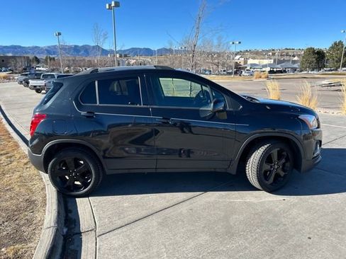 Used 2016 Chevrolet Trax LTZ w/ Midnight Edition image 22