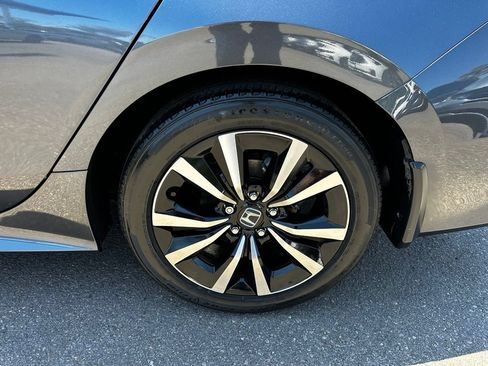 Used 2023 Honda Civic EX image 9