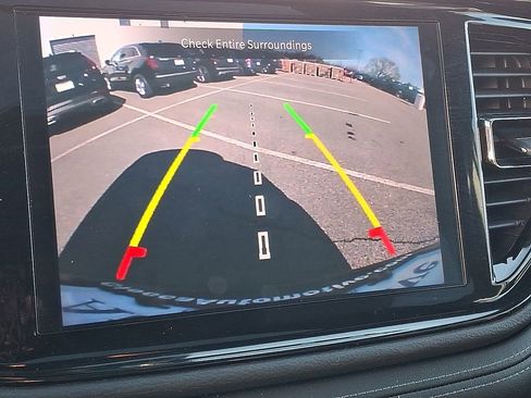 Used 2022 Dodge Durango GT image 4