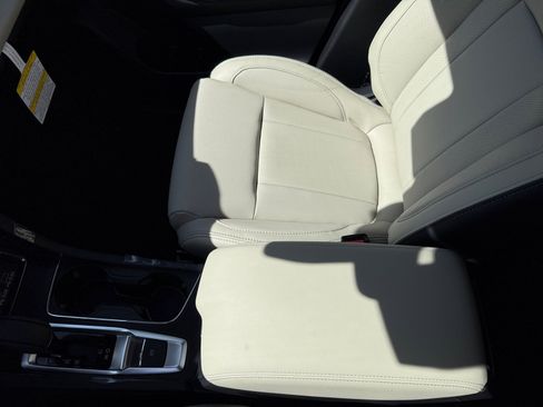 New 2026 Subaru Ascent Limited image 14