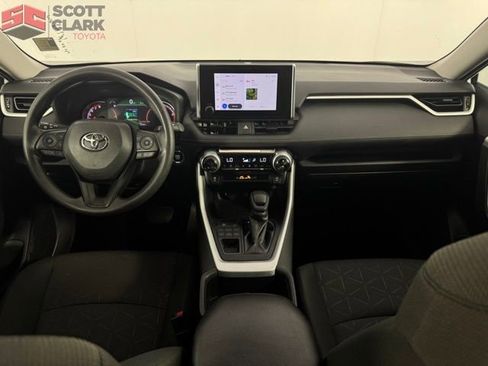 Used 2024 Toyota RAV4 XLE image 24