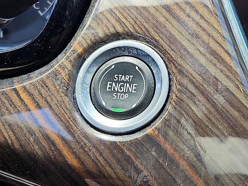 Certified 2023 Cadillac XT6 Premium Luxury w/ Platinum Package AWD/4WD image 25