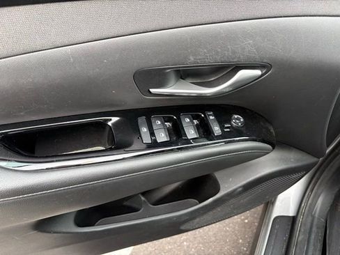 Used 2023 Hyundai Tucson Limited AWD/4WD image 7