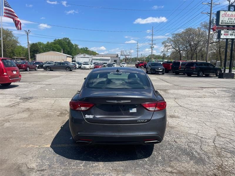 Used 2015 Chrysler 200 S FWD image 6