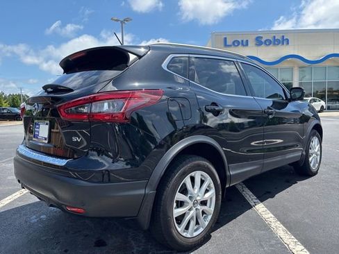Used 2021 Nissan Rogue Sport SV w/ Technology Package FWD image 5