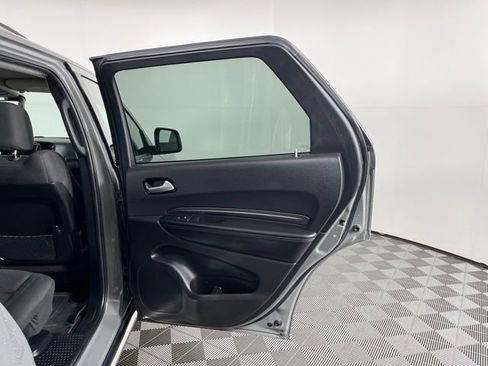 Used 2021 Dodge Durango SXT image 40
