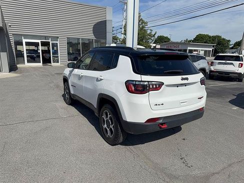 Used 2022 Jeep Compass Trailhawk AWD/4WD image 4