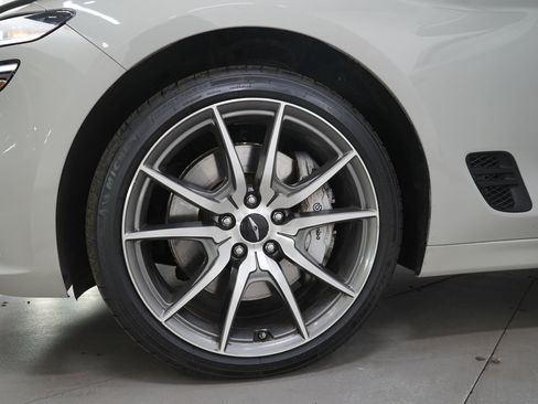 Used 2026 Genesis G70 2.5T AWD/4WD image 29