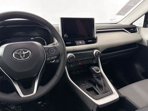 Certified 2025 Toyota RAV4 XLE Premium FWD image 31