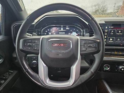 Used 2023 GMC Sierra 1500 Elevation image 14