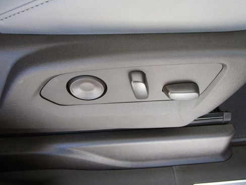 New 2026 Chevrolet Tahoe LT RWD image 34