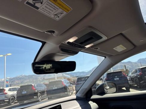 New 2026 Honda HR-V EX-L image 16