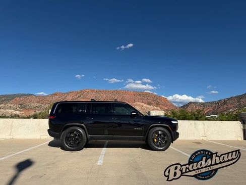 Used 2023 Rivian R1S Adventure Quad AWD/4WD image 3