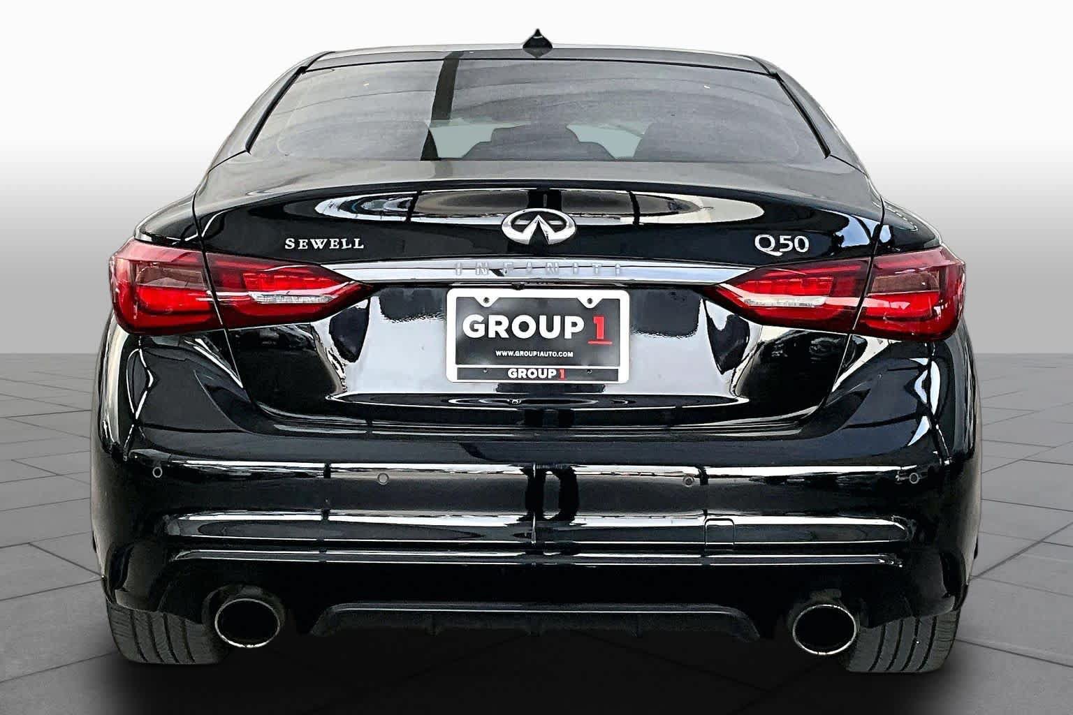Used 2019 INFINITI Q50 Luxe w/ Essential Package (3.0T Luxe) RWD image 5