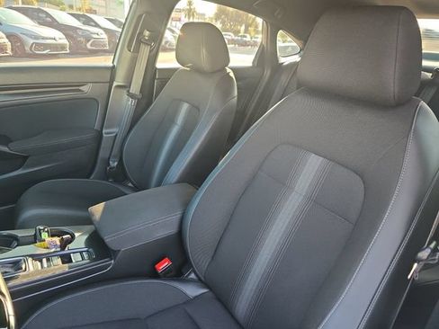 Used 2023 Honda Civic Sport image 12