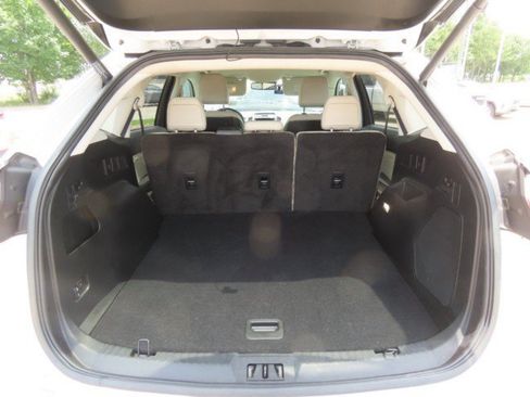 Used 2020 Ford Edge Titanium FWD image 12