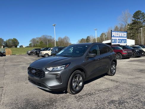 Used 2025 Ford Escape ST-Line image 7