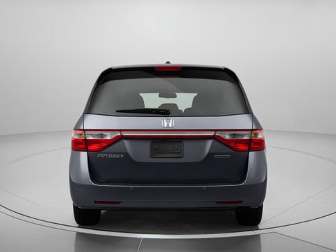 Used 2012 Honda Odyssey Touring image 3