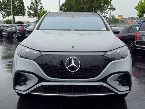 Used 2023 Mercedes-Benz EQE 350+ 4MATIC SUV image 9
