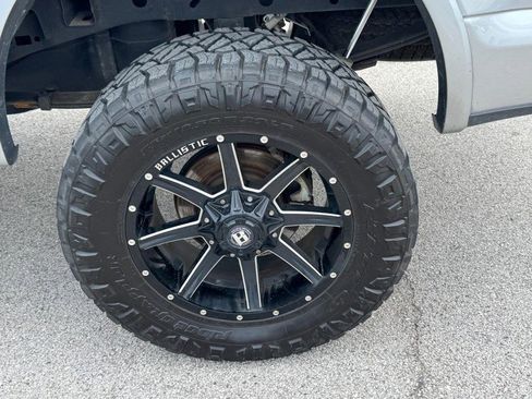 Used 2020 Ford F150 XLT w/ Equipment Group 302A Luxury AWD/4WD image 7