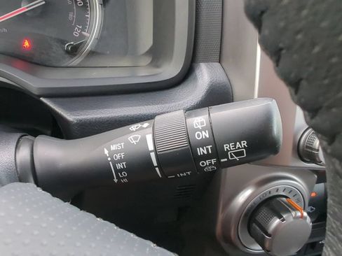 Used 2022 Toyota 4Runner TRD Sport AWD/4WD image 30