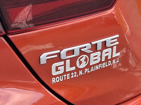 Used 2023 Kia Forte LXS w/ LXS Technology Package image 31