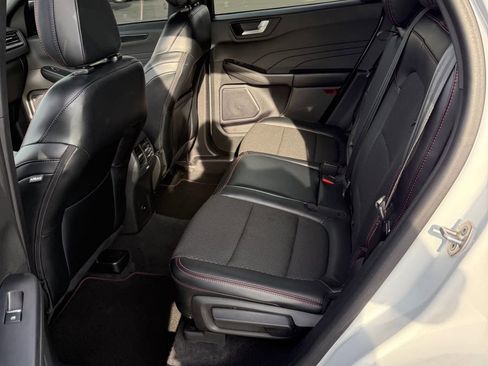 Used 2023 Ford Escape ST-Line w/ Tech Pack #1 image 11