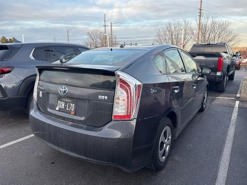 Used 2014 Toyota Prius Two image 4
