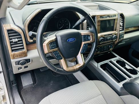 Used 2019 Ford F150 XLT w/ Equipment Group 302A Luxury RWD image 27
