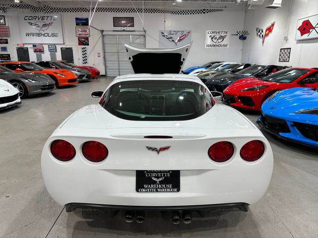 Used 2007 Chevrolet Corvette Coupe w/ Preferred Equipment Group RWD image 25