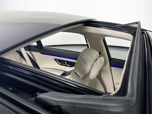 New 2026 Mercedes-Benz S 500 4MATIC image 21