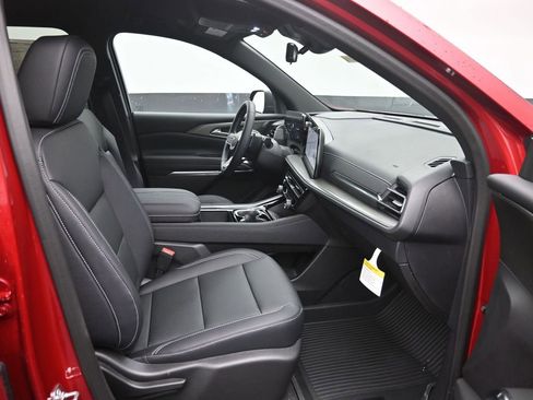 New 2026 Chevrolet Traverse LT w/ Driver Confidence Package image 7