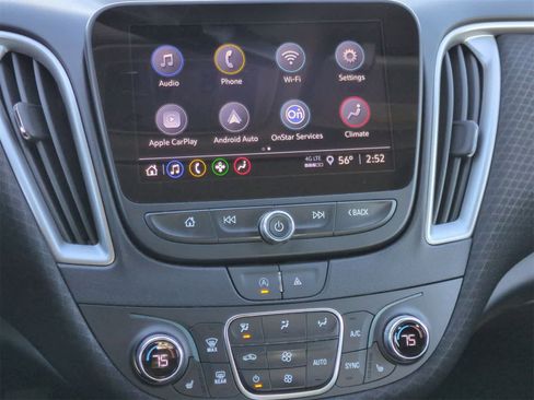 Used 2024 Chevrolet Malibu LT image 29