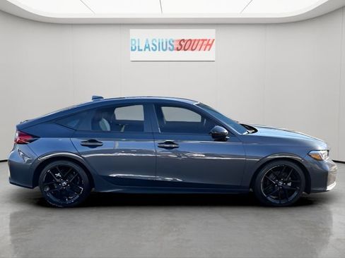 Used 2025 Honda Civic Sport image 2