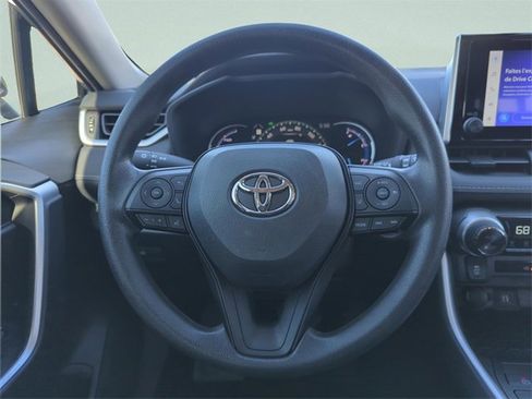 Used 2023 Toyota RAV4 XLE image 19