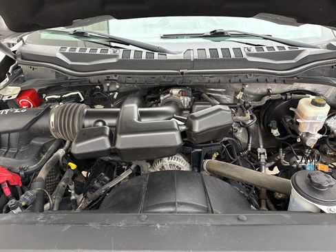 Used 2017 Ford F250 XL w/ Power Equipment Group RWD image 8