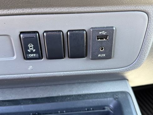 Used 2020 Nissan NV 3500 SV w/ Navigation Package RWD image 20