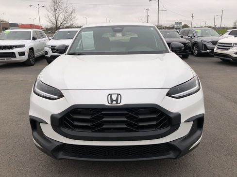 Used 2023 Honda HR-V Sport image 8