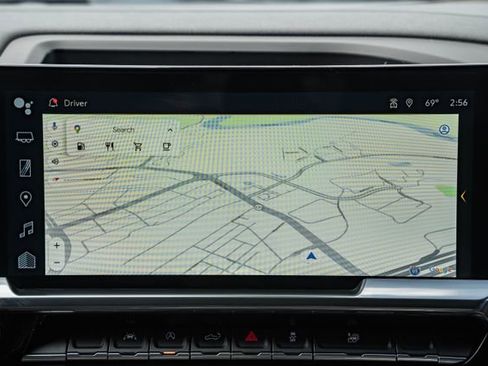 Used 2023 Chevrolet Silverado 1500 LT image 23