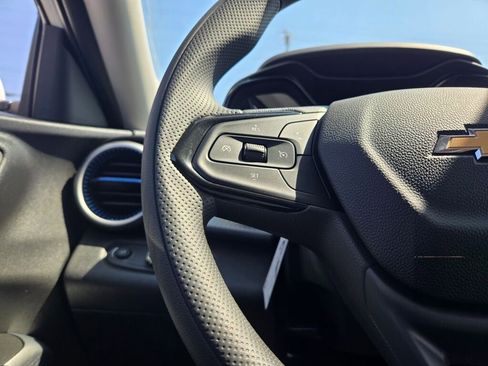 New 2026 Chevrolet Trax LS image 24